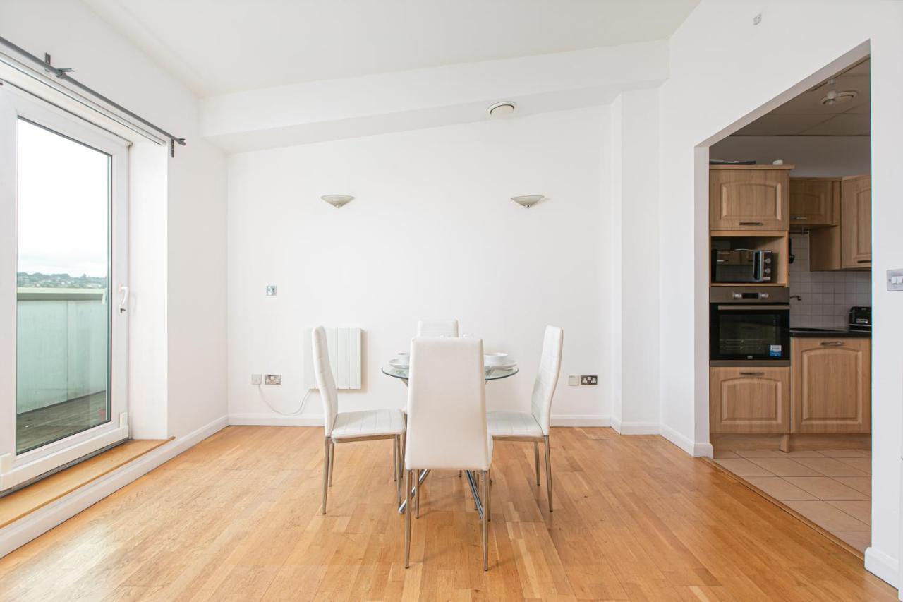 Skyvillion - 3Bed Penthouse Near London City Airport, O2 Arena, London Excel Centre With Parking Bagian luar foto