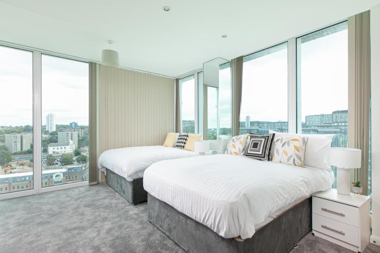 Skyvillion - 3Bed Penthouse Near London City Airport, O2 Arena, London Excel Centre With Parking Bagian luar foto
