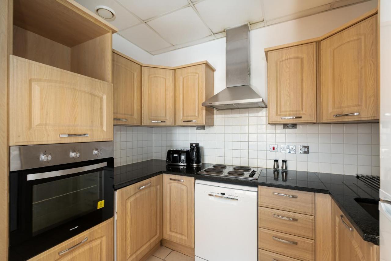 Skyvillion - 3Bed Penthouse Near London City Airport, O2 Arena, London Excel Centre With Parking Bagian luar foto