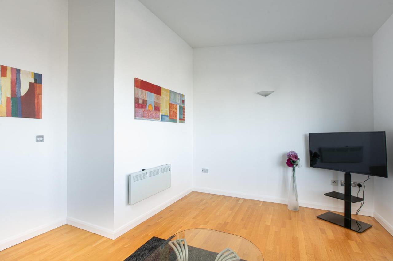 Skyvillion - 3Bed Penthouse Near London City Airport, O2 Arena, London Excel Centre With Parking Bagian luar foto